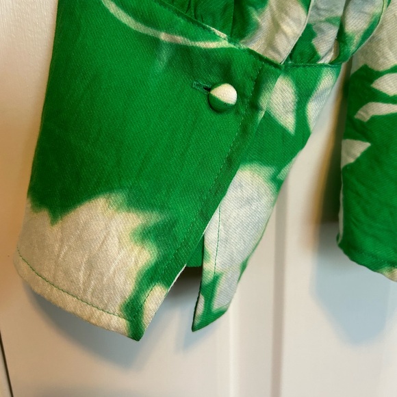 Simply Vera Wang Blouse - Green and White - Picture 4 of 6